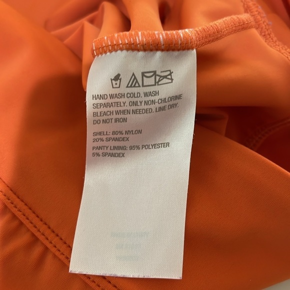 Susan Graver Soliel 2 PC Tiered Tankini With Skirt White Orange SZ 28W - Picture 8 of 8